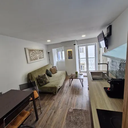 Alfama T1 Travel Appartement *